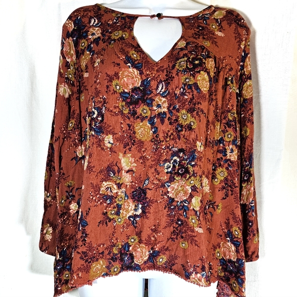 2/$20 American Eagle Outfitters M Fall Top - Picture 1 of 7